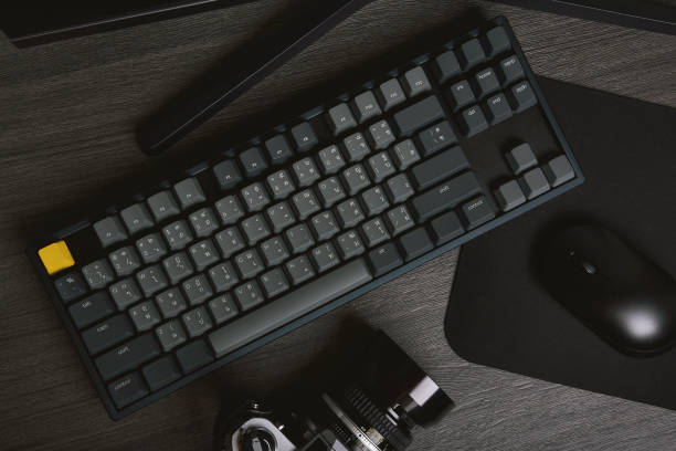 An aluminum keyboard can feel completely different from a plastic one, but the material alone does not make a keyboard better. Here is what the case actually changes.