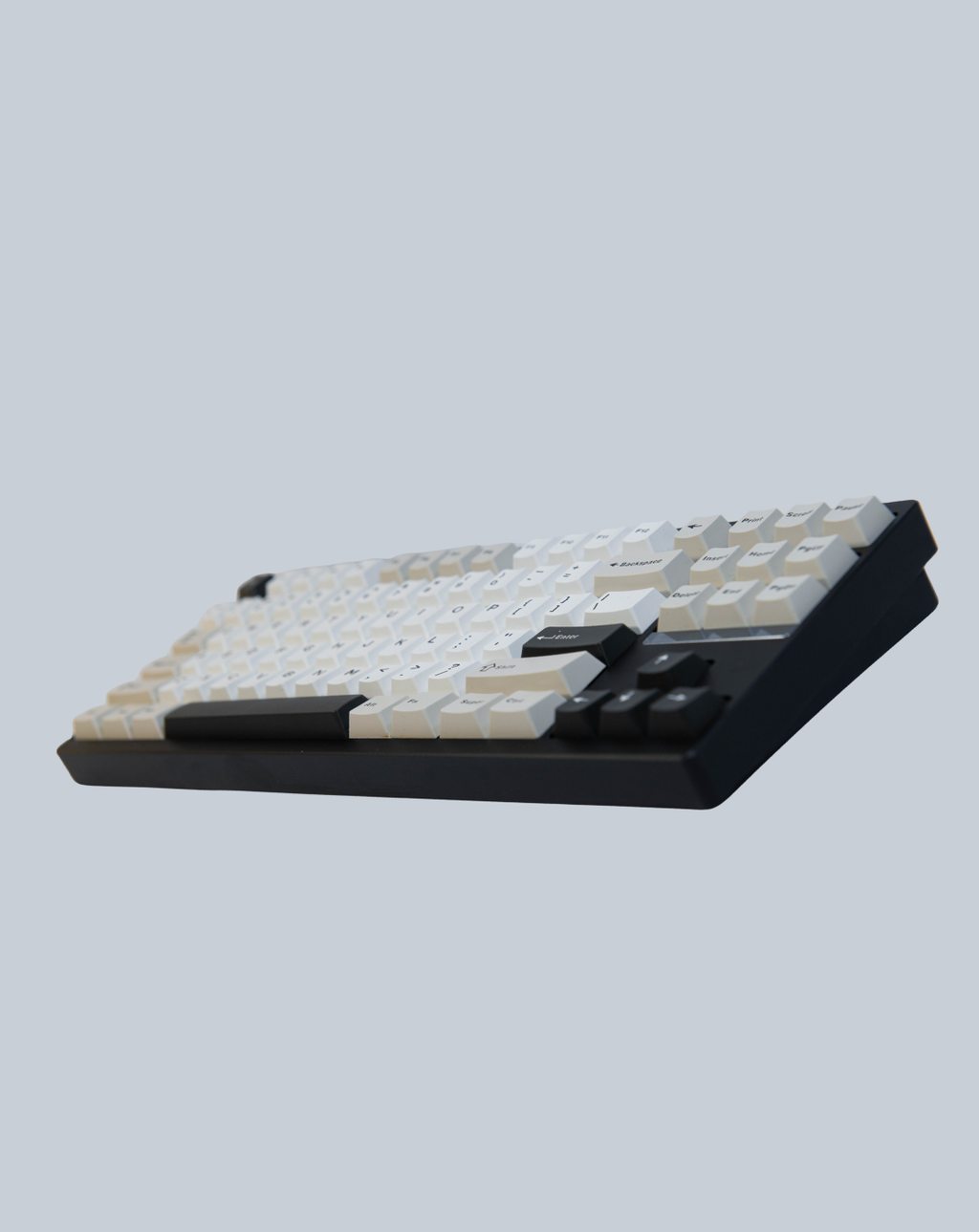 Dark Night Kingdom: 80% Aluminum Wireless Keyboard - Kerno