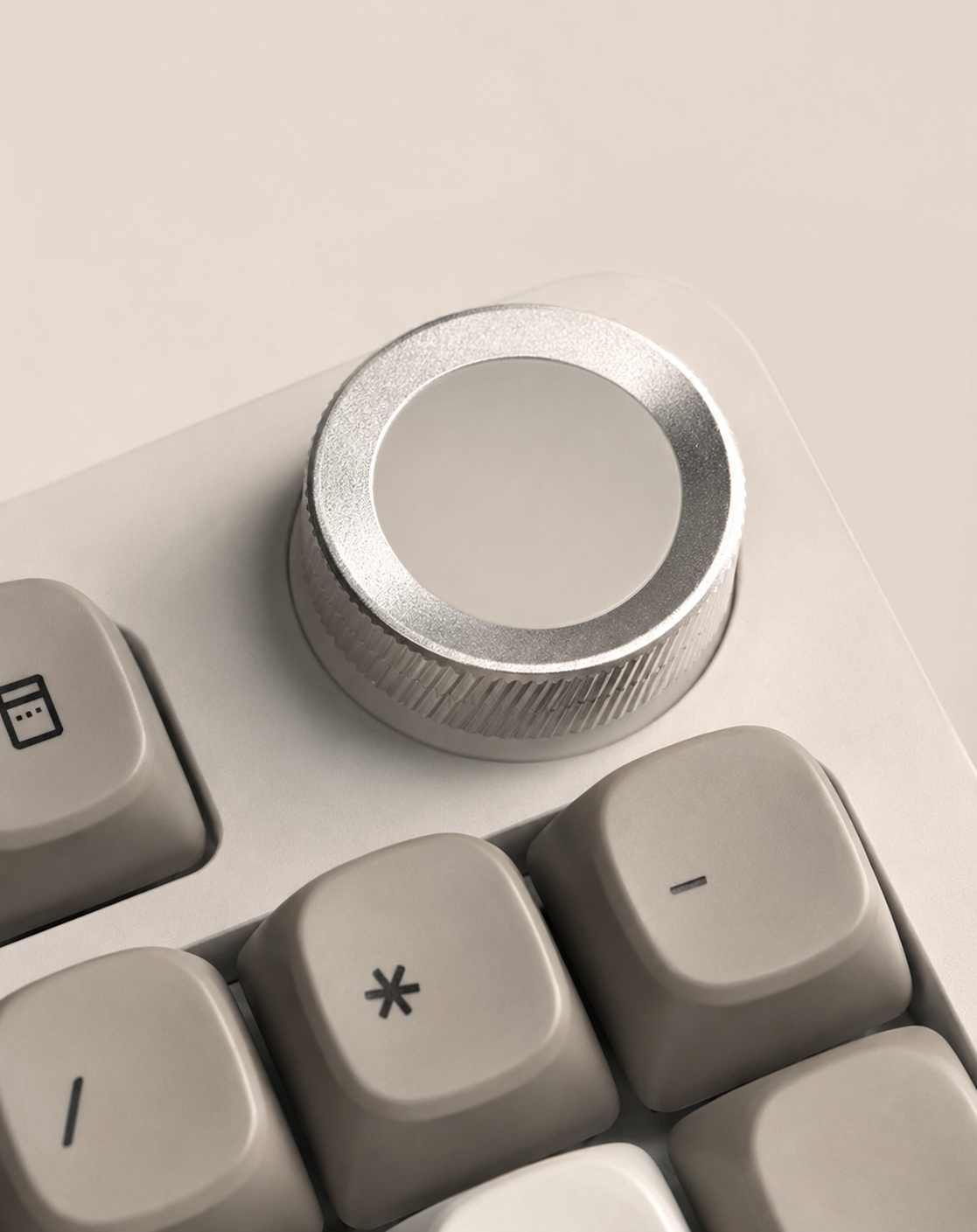 Warm Gray 98: Gasket Mount Wireless Keyboard, Knob - Kerno