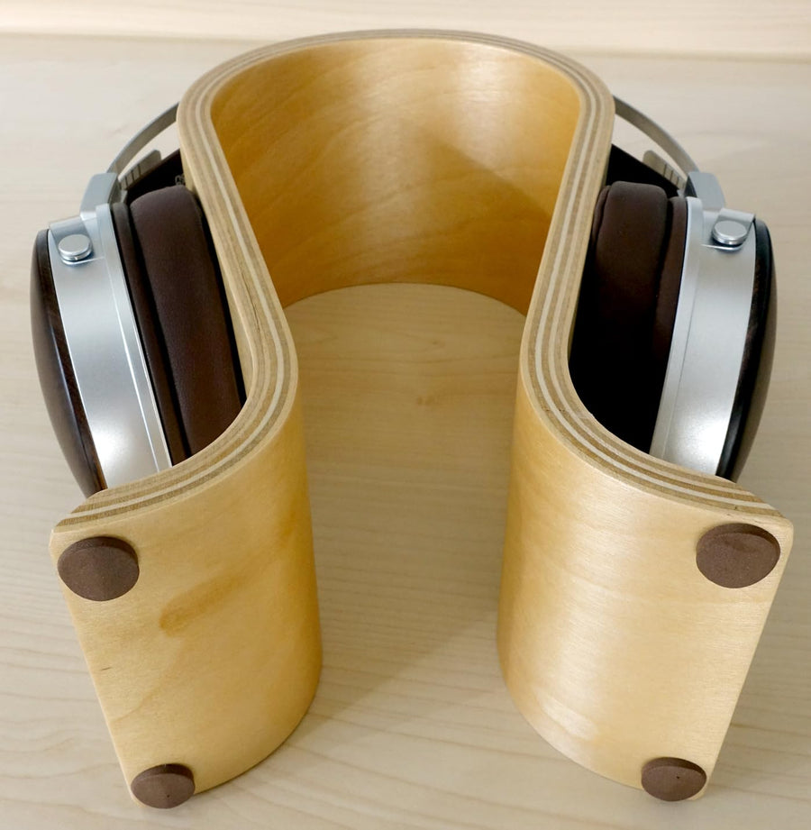 It looks very stylish, makes a very good impression in terms of quality... all at a fair price!