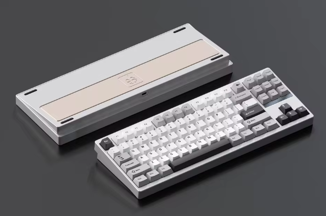 Dark Night Kingdom: 80% Aluminum Wireless Keyboard - Kerno